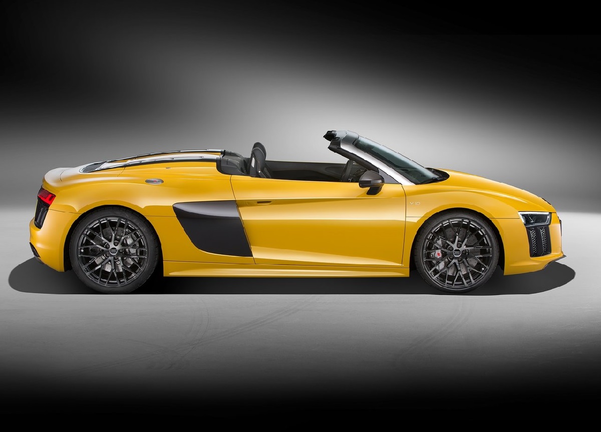 Audi R Spyder V Carstuff